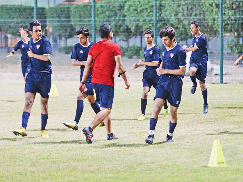 جانب من تدريب سابق لمنتخب الناشئين