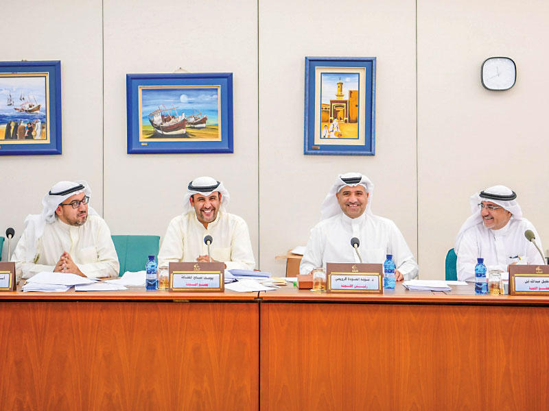 «التعليمية» في اجتماعها أمس