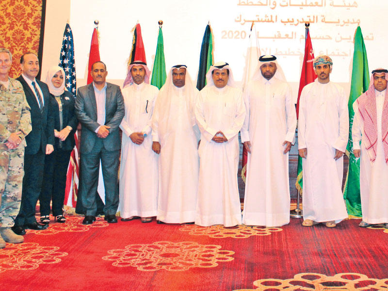 المشاركون في الاجتماع