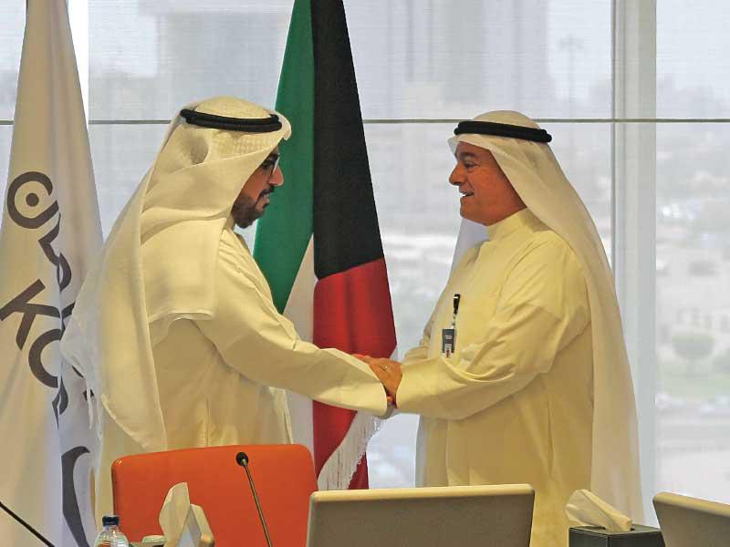 المضف خلال استقباله الغانم