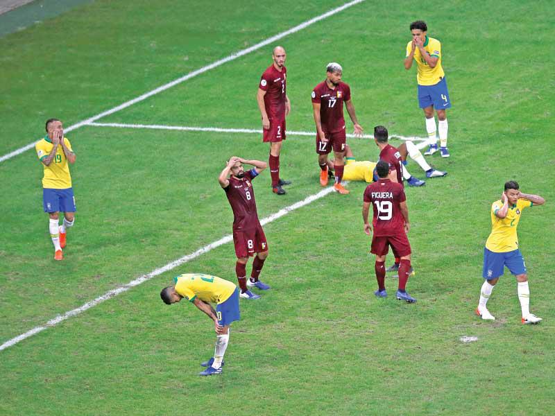 جانب من مباراة البرازيل وفنزويلا