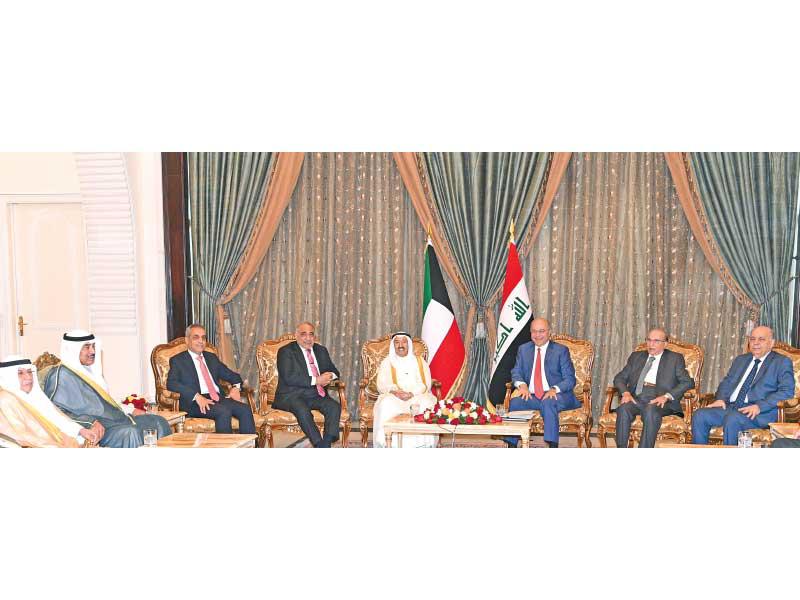 سمو أمير البلاد الشيخ صباح الأحمد خلال لقائه الرئيس العراقي برهم صالح