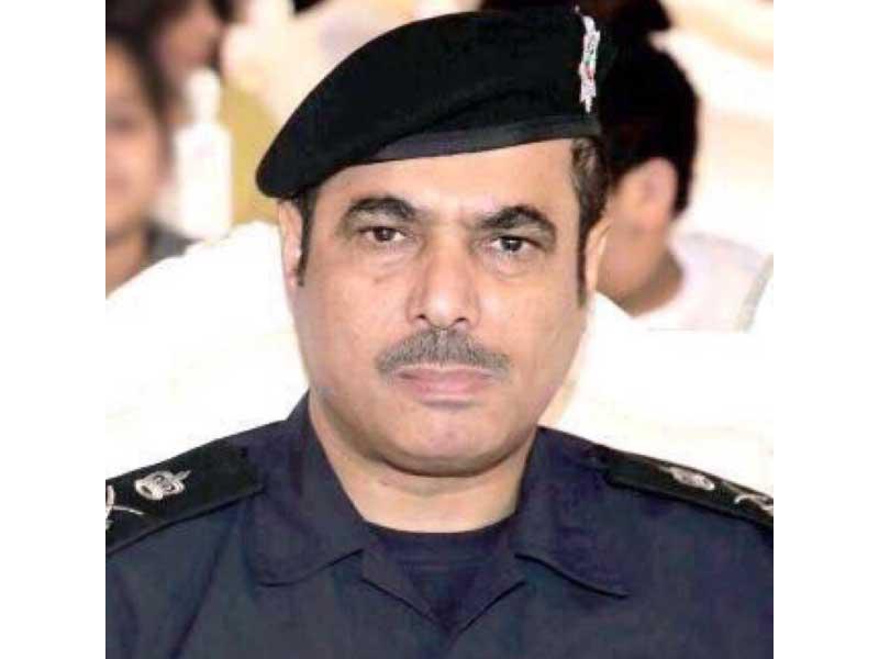 وكيل وزارة الداخلية المساعد لشؤون المؤسسات الإصلاحية وتنفيذ الأحكام اللواء حقوقي فراج الزعبي