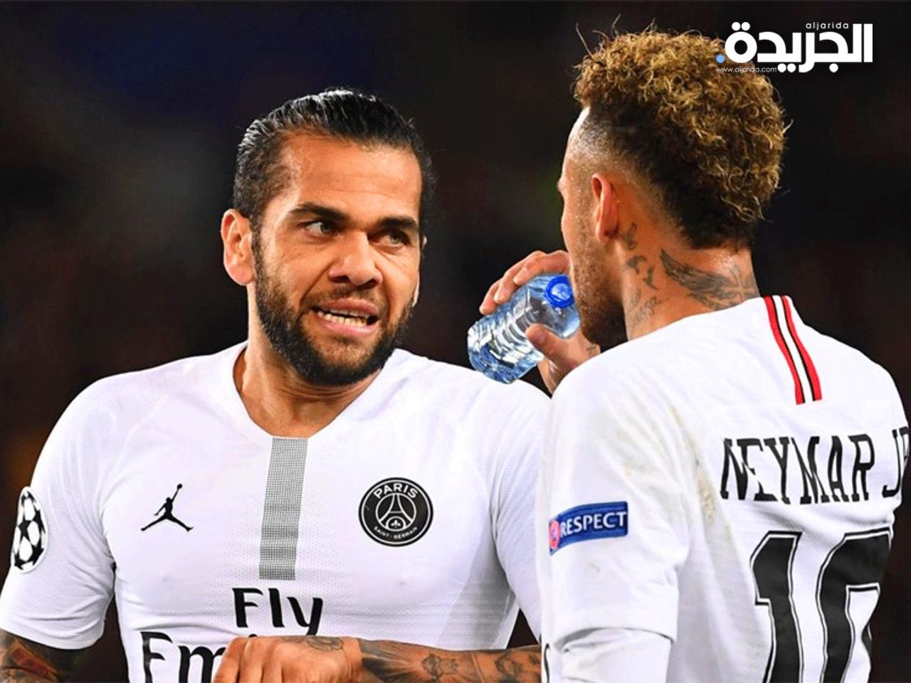 داني ألفيش مع مواطنه نيمار