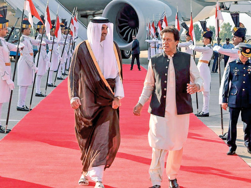 رئيس الوزراء الباكستاني عمران خان وأمير قطر الزائر الشيخ تميم بن حمد آل ثاني