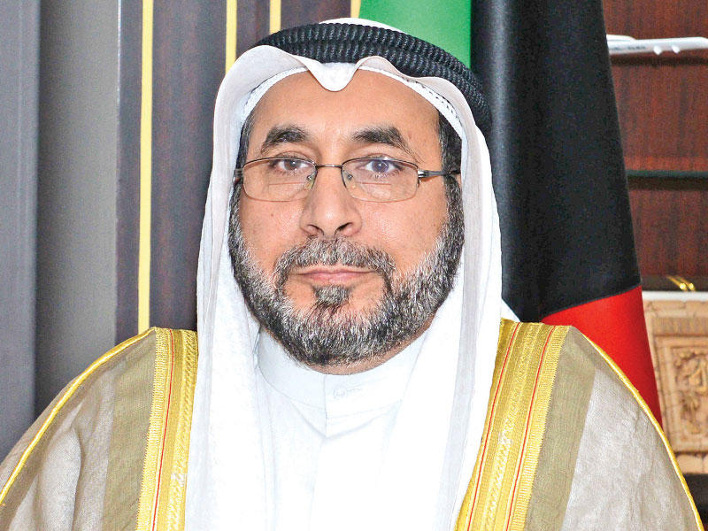 المدير العام للادارة العامة للطيران المدني يوسف الفوزان