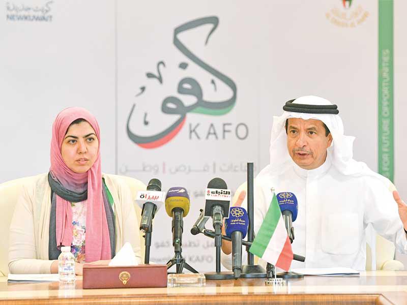 الإبراهيم والموسوي خلال المؤتمر الصحافي أمس t(تصوير نوفل إبراهيم)