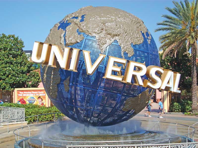 استوديوهات «يونيفرسال»