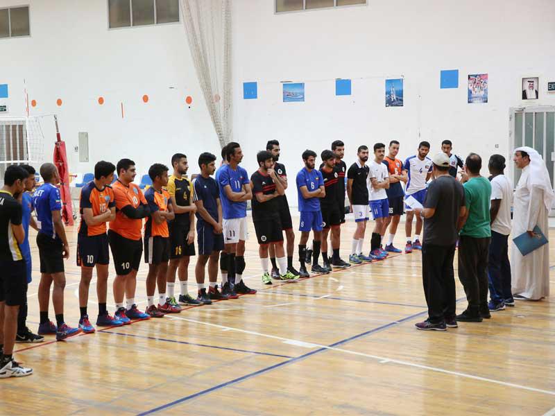 اجتماع سابق لمنتخب الطائرة قبل التدريب