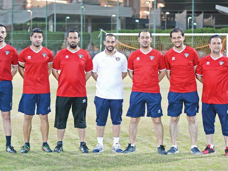 الجهاز الفني والإداري لأزرق الناشئين