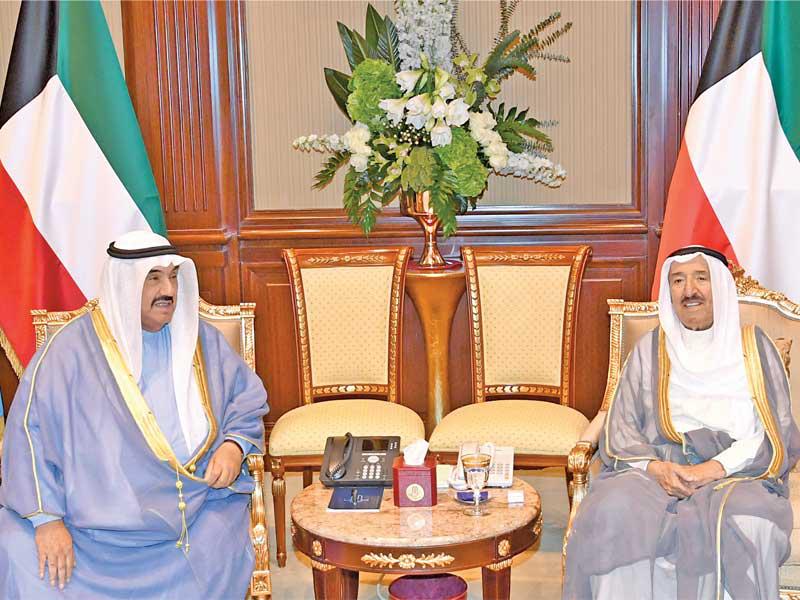 صاحب السمو مستقبلاً ناصر المحمد أمس