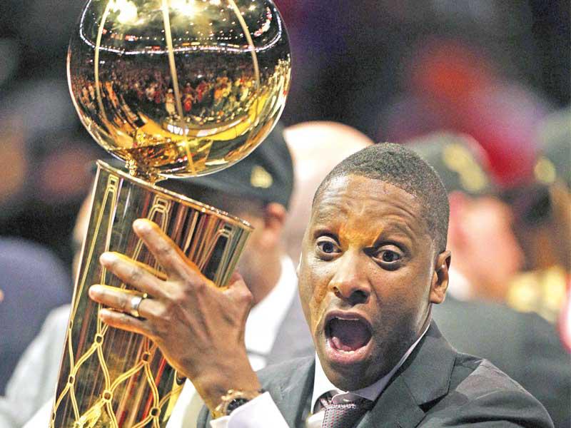 ماساي أوجيري رئيس نادي تورونتو