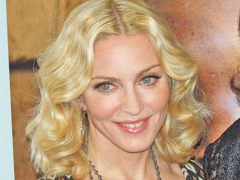 النجمة العالمية مادونا 