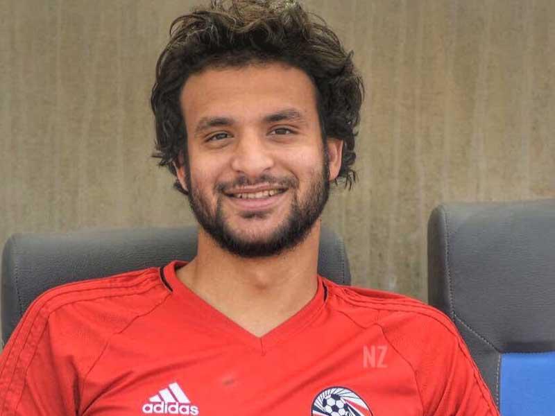 مدافع منتخب مصر محمود علاء