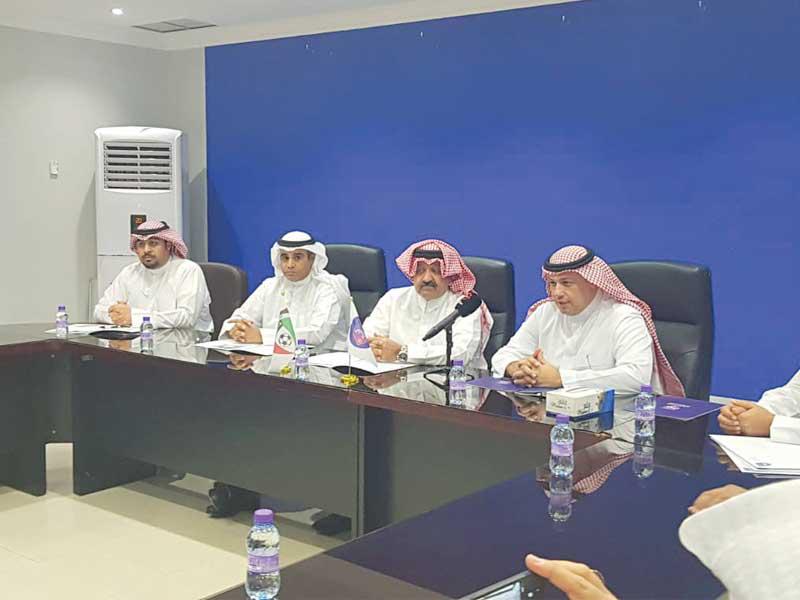 اجتماع توقيع العقود