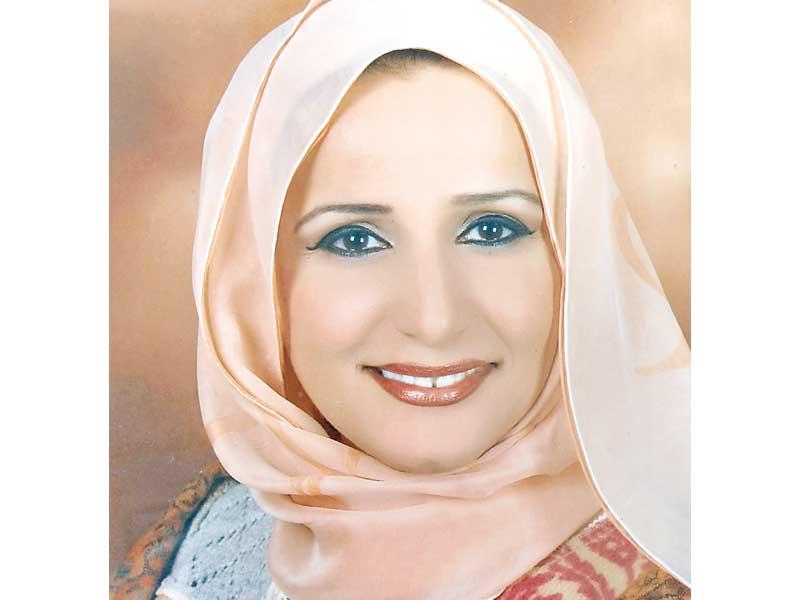  د. فاطمة العميري مديرة إدارة الخريجين بجامعة الكويت