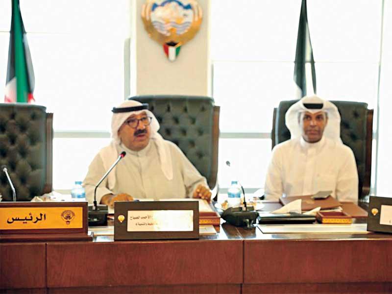 ناصر الصباح مترئسا اجتماع «التخطيط» أمس