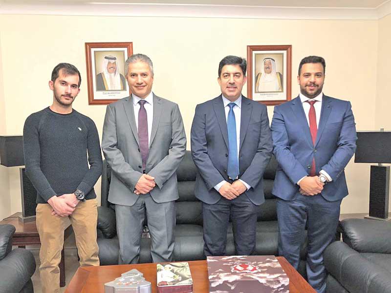 وفد اللجنة المشتركة الأولى بين الاتحاد الوطني لطلبة الكويت، فرع أستراليا، والمكتب الثقافي في سفارة الكويت بأستراليا