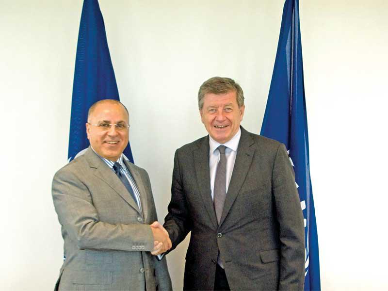 مدير منظمة العمل الدولية مرحباً بالسفير جمال الغنيم