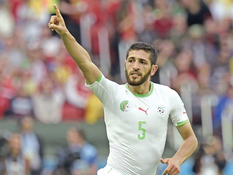 قائد المنتخب الجزائري رفيق حليش