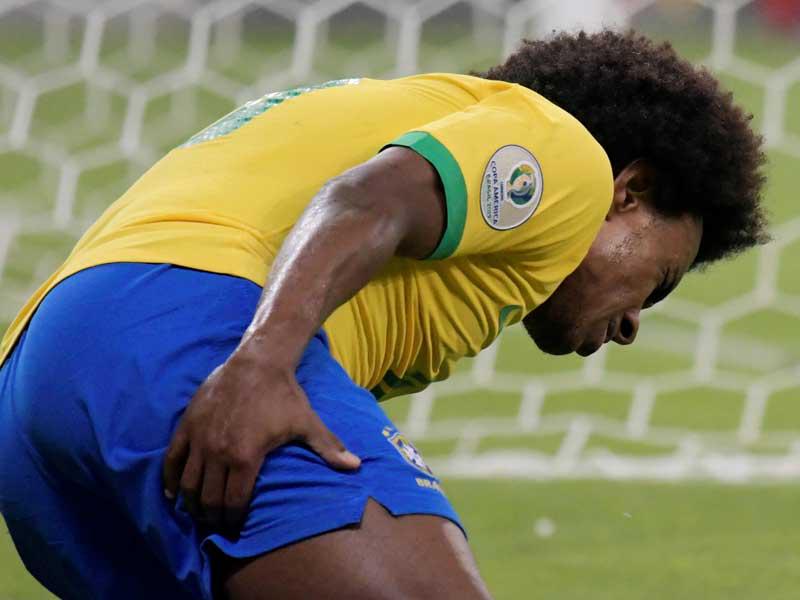 لاعب الوسط المهاجم ويليان