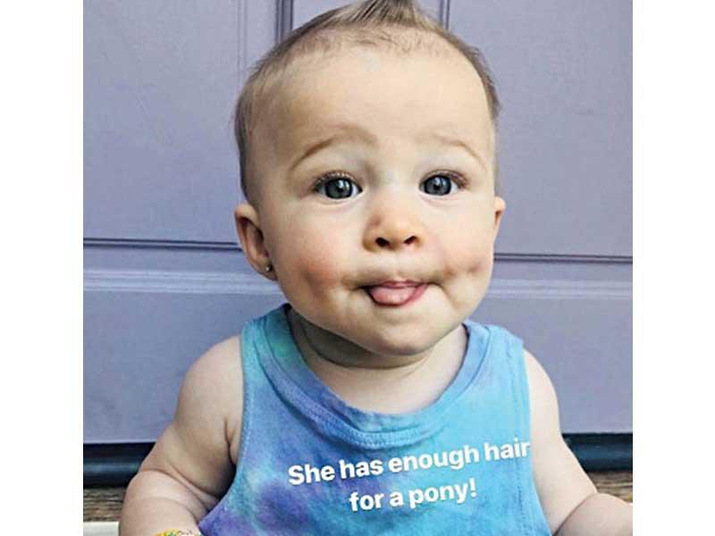 ستنال ابنة النجمة العالمية هيلاري داف