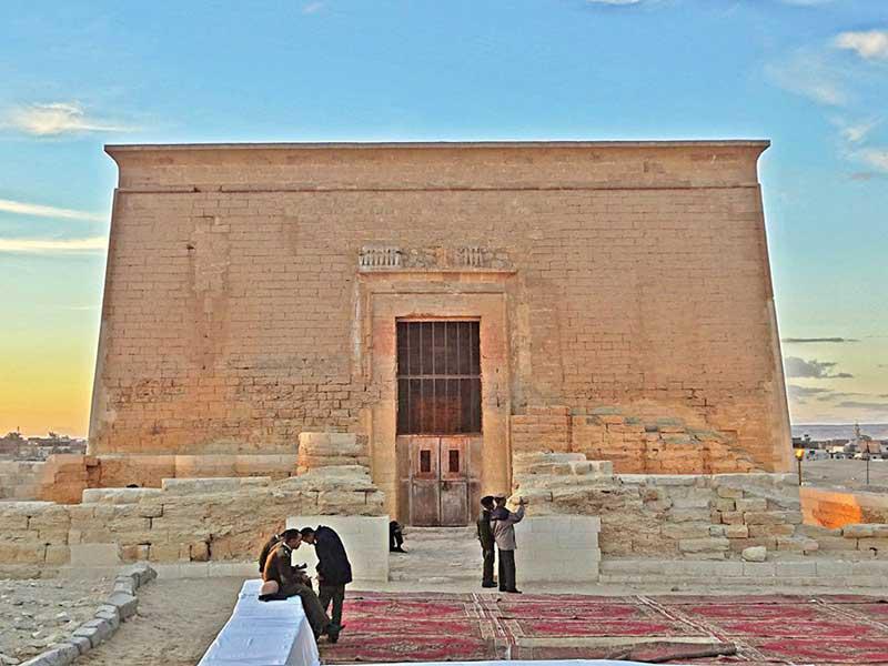 واجهة قصر قارون 