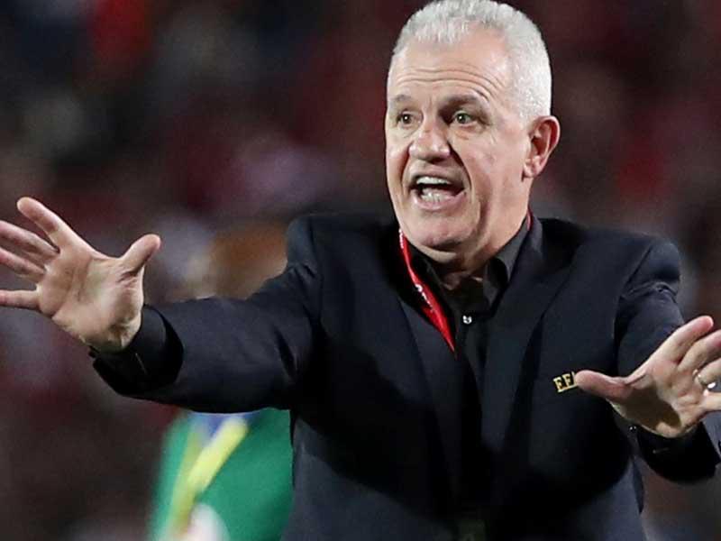 المكسيكي خافيير أغيري، مدرب منتخب مصر السابق