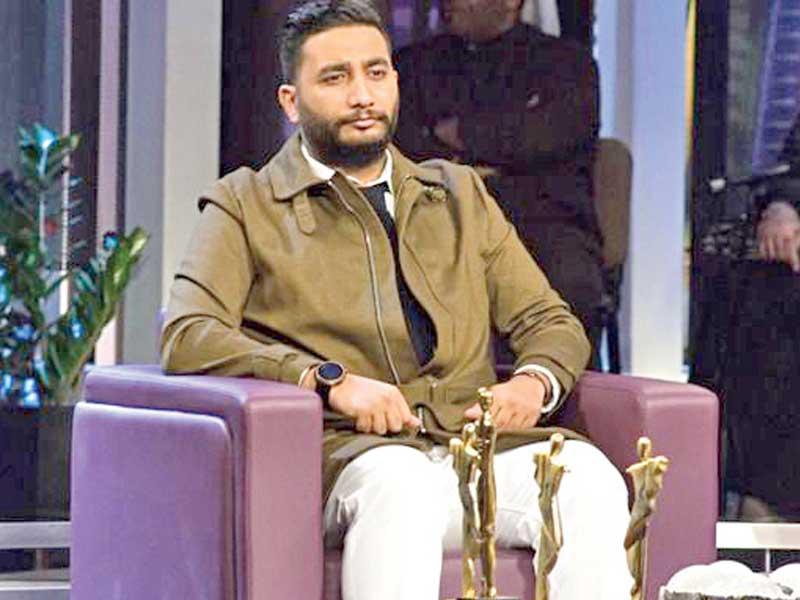  الفنان والمؤلف أحمد العوضي