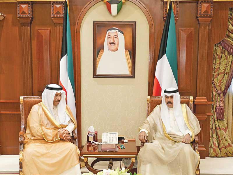 ولي العهد مستقبلاً رئيس الوزراء أمس