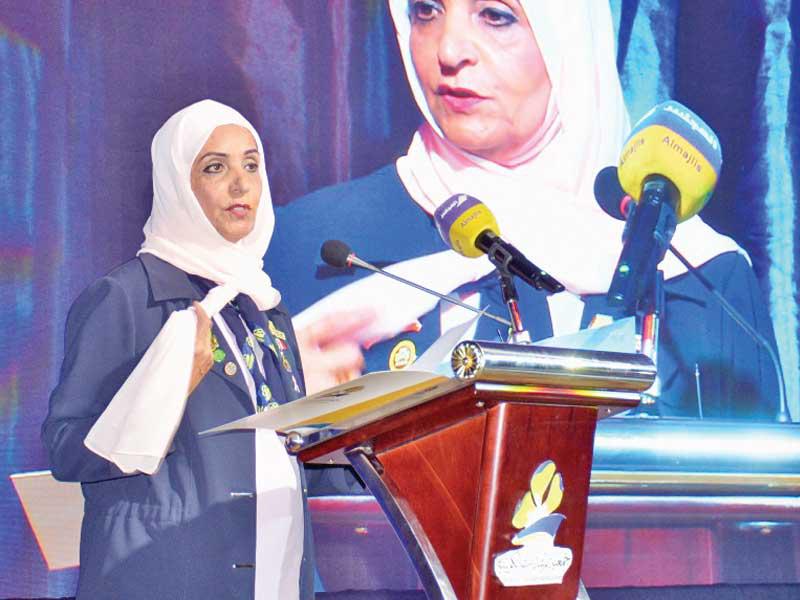  رئيسة جمعية المرشدات هند الهولي 