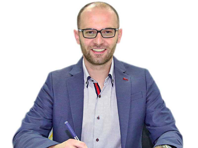 المدرب الصربي لنادي التضامن زيلكو ماركوف