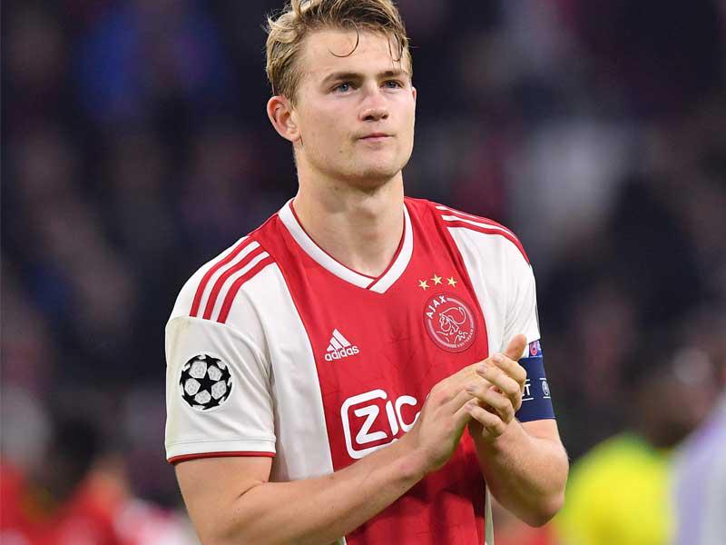 المدافع ماتيس دي ليخت