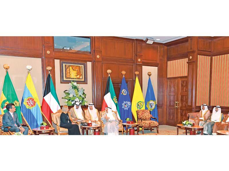 الأمير مستقبلاً المسؤولة الأوروبية أمس