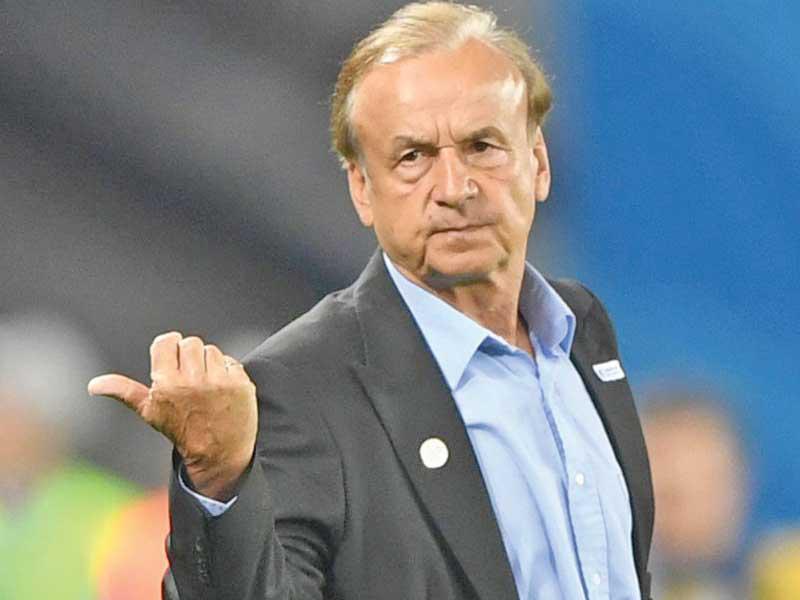 مدرب منتخب نيجيريا، جيرنوت روهر