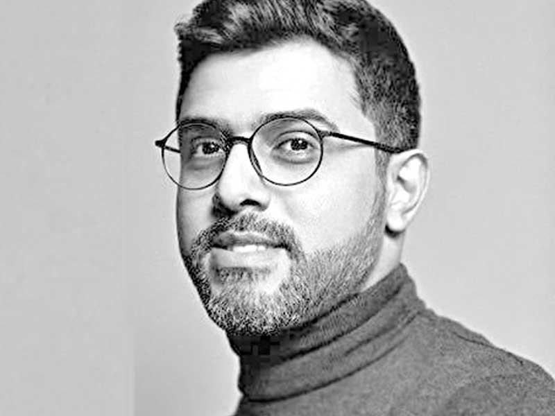  الروائي سعود السنعوسي