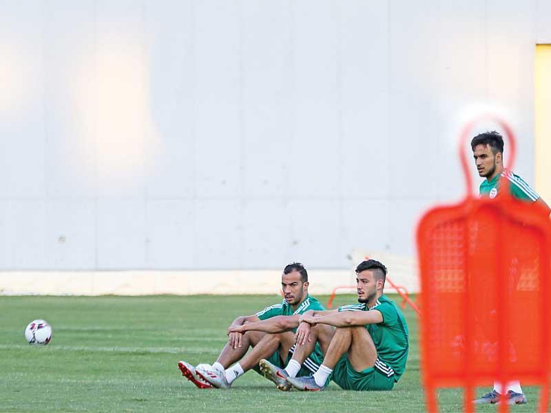 جانب من تدريبات الجزائر