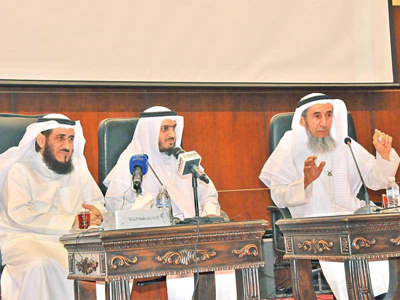 عمادي والمطيري أثناء اللقاء 