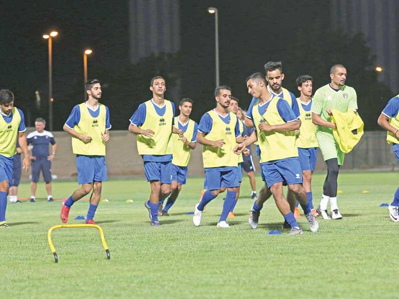 جانب من تدريب سابق للأزرق