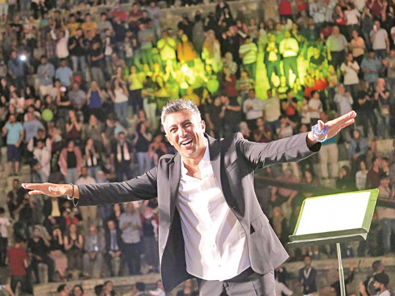 عمر العبد اللات مشاركا في حفل الافتتاح الدورة الرابعة والثلاثين لمهرجان جرش للثقافة والفنون