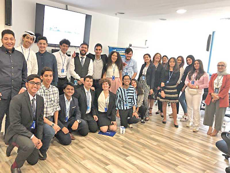 مشاركون في البرنامج