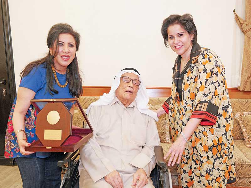 الصباح والورع تكرمان العجيري