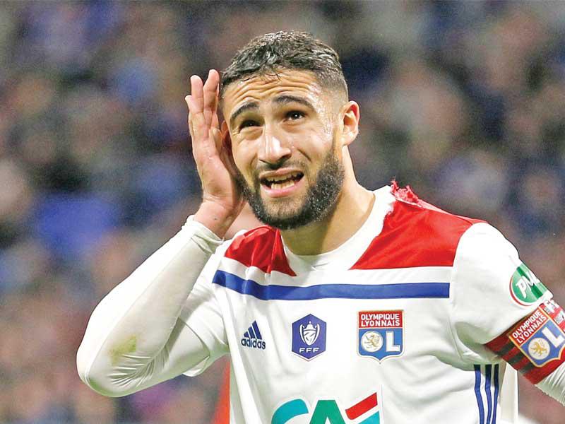 المهاجم الفرنسي من أصل جزائري نبيل فقير