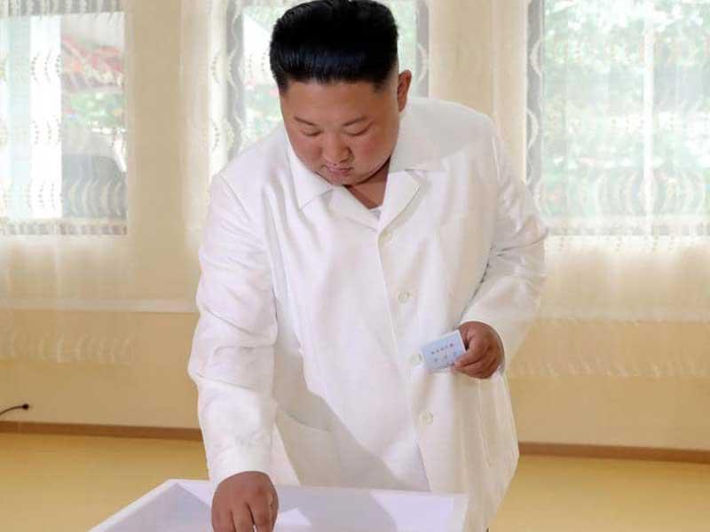 الزعيم الكوري الشمالي كيم جونغ أون