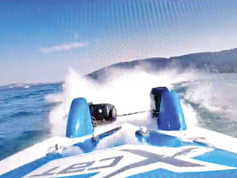 «رهيب 17» لحظة انفصال المحرك