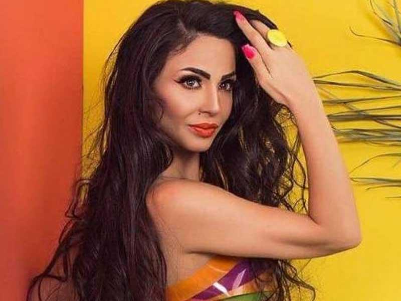 الفنانة اللبنانية دوللي شاهين