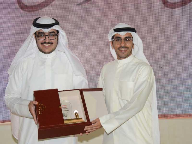 جانب من التكريم