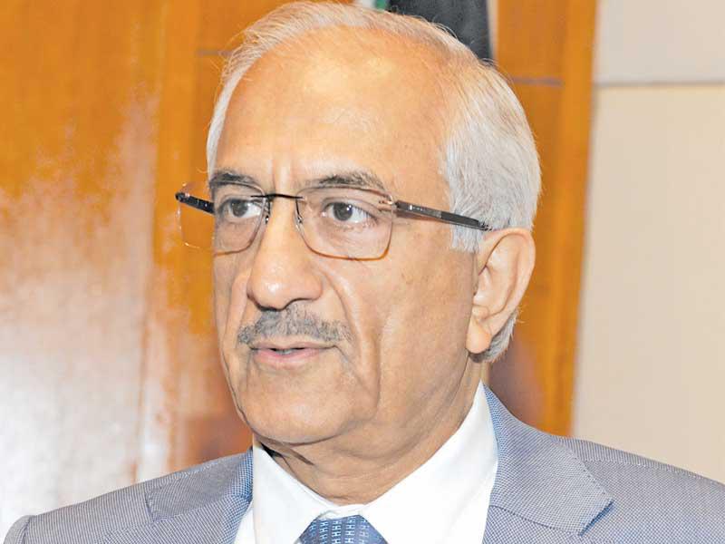 نائب مدير الجامعة للأبحاث د. جاسم الكندري