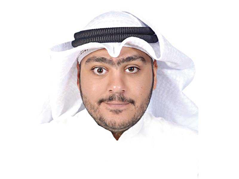 رئيس  فريق الطوارئ بفرع بلدية محافظة حولي أحمد رمضان