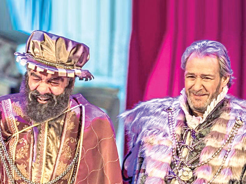 أحمد فؤاد سليم مع الراحل الفيشاوي